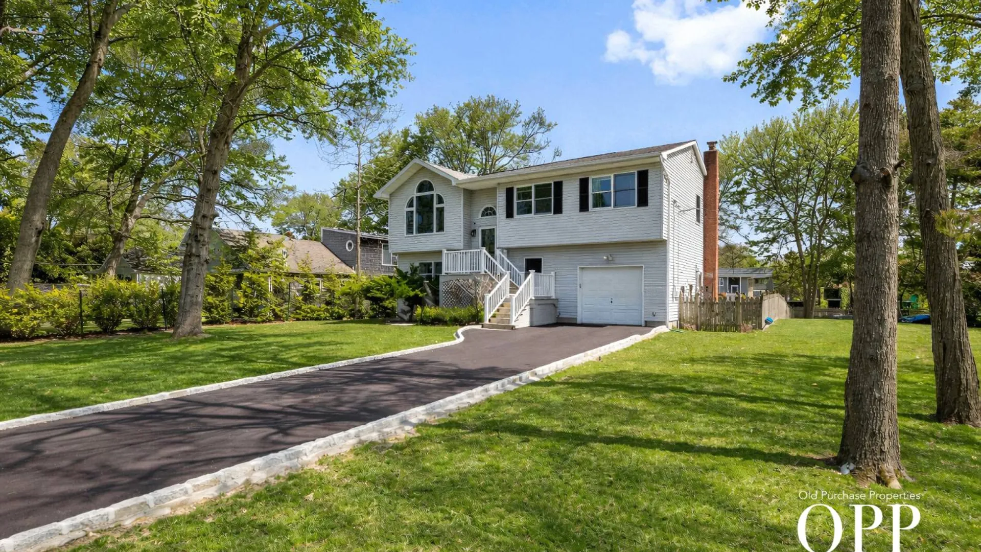 Property at 83 BAY ROAD, BROOKHAVEN HAMLET, NY 11719 2