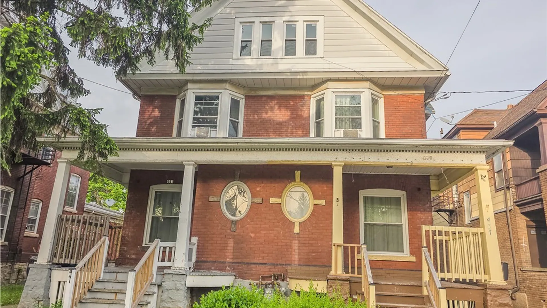 Property at 437 Portage Road, Niagara Falls, NY 14303 2