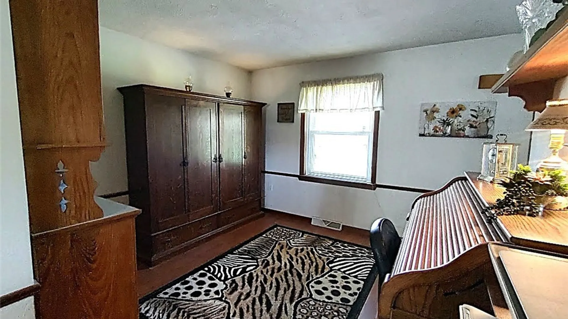 Property at 6275 Eckhardt Road, Hamburg, NY 14085 18