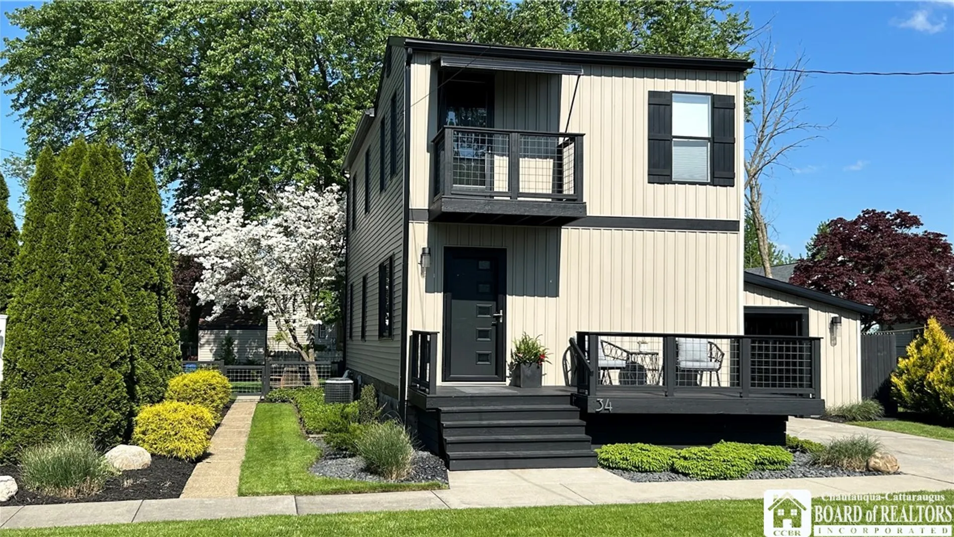Property at 34 N Zebra Street, Dunkirk, NY 14048 2