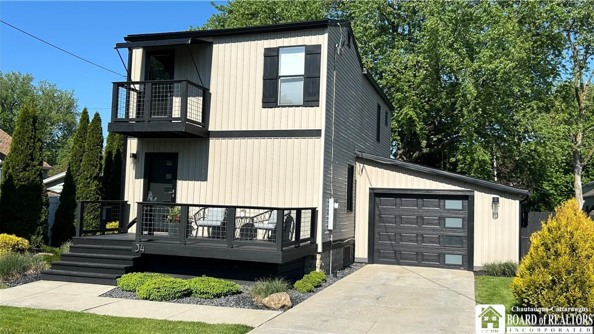 Property at 34 N Zebra Street, Dunkirk, NY 14048 3