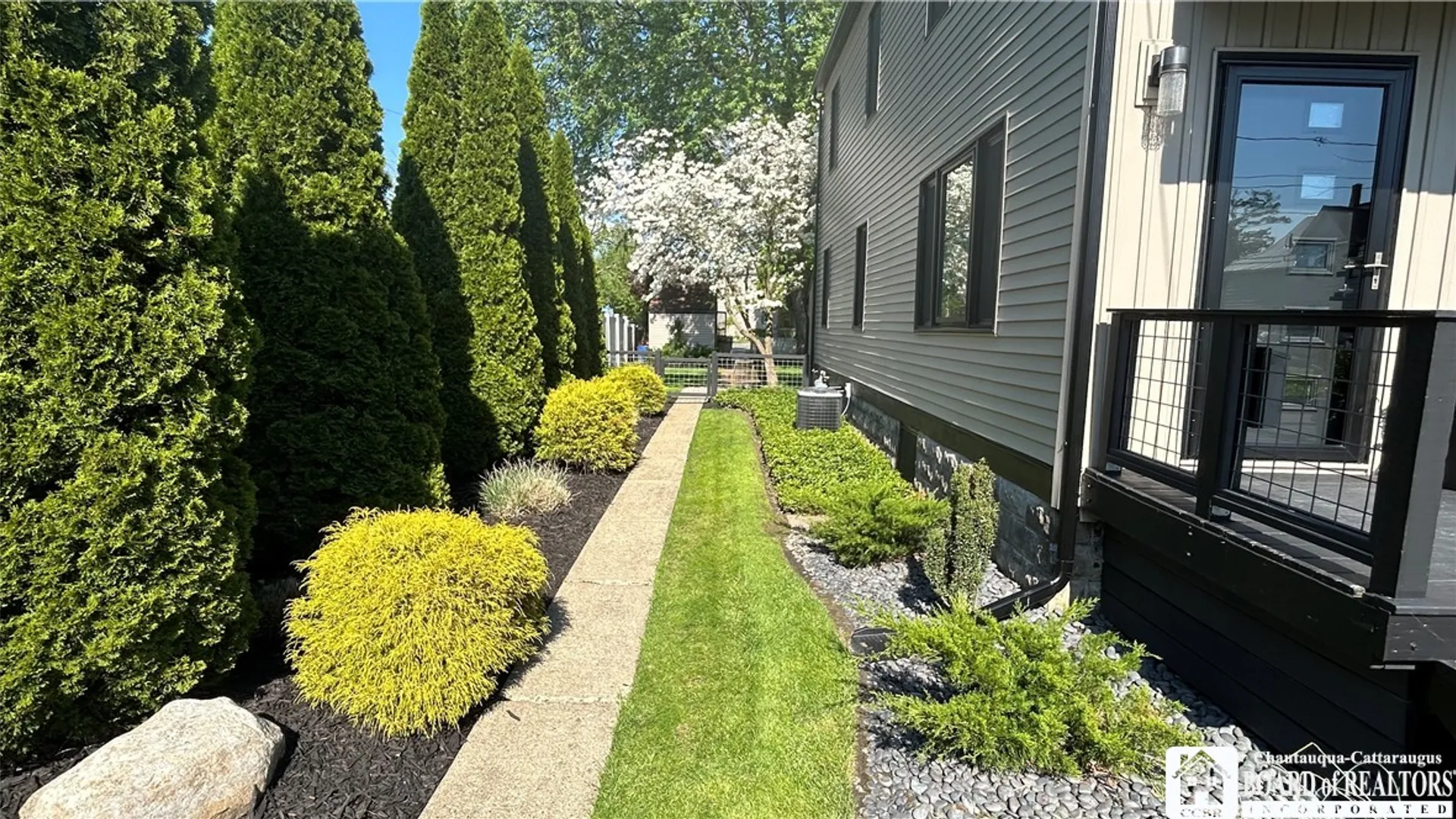 Property at 34 N Zebra Street, Dunkirk, NY 14048 7