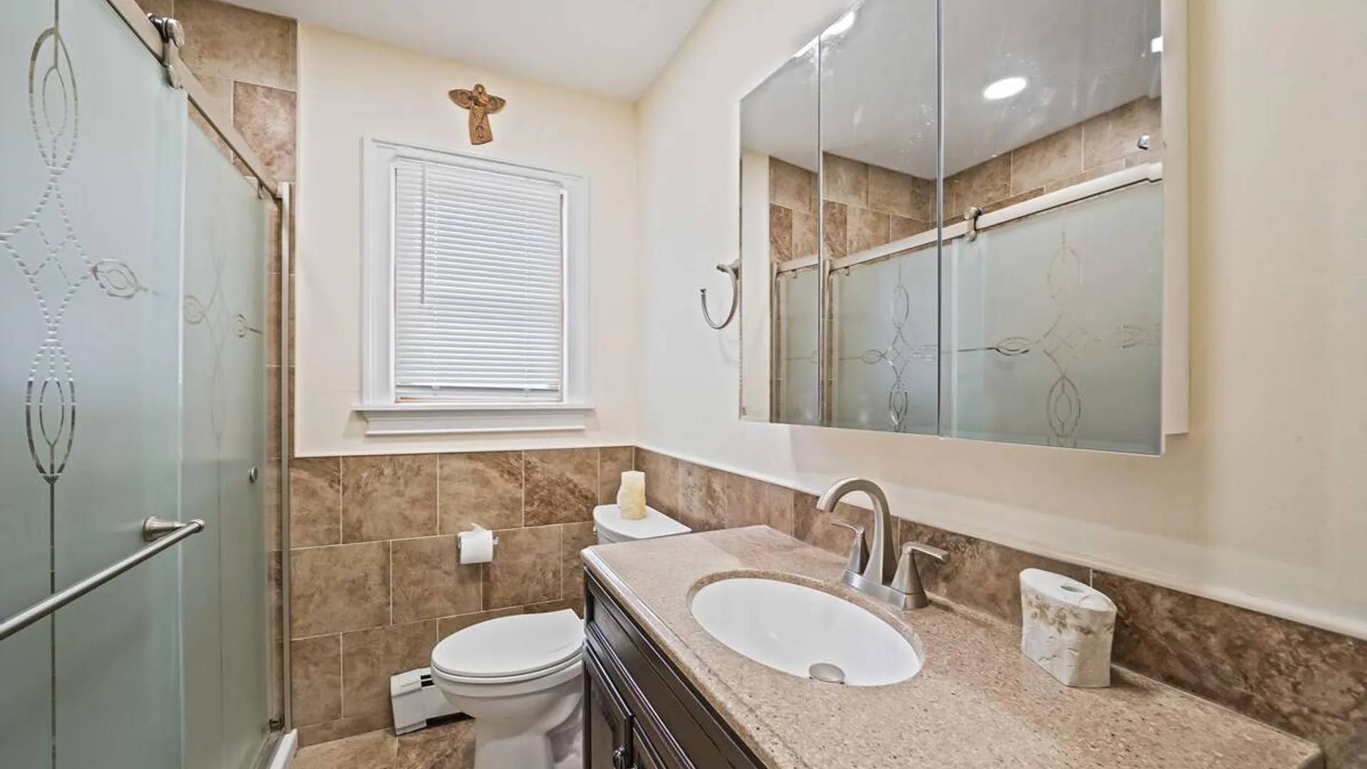Property at 159 Shady Lane, Smithtown, NY 11787 10