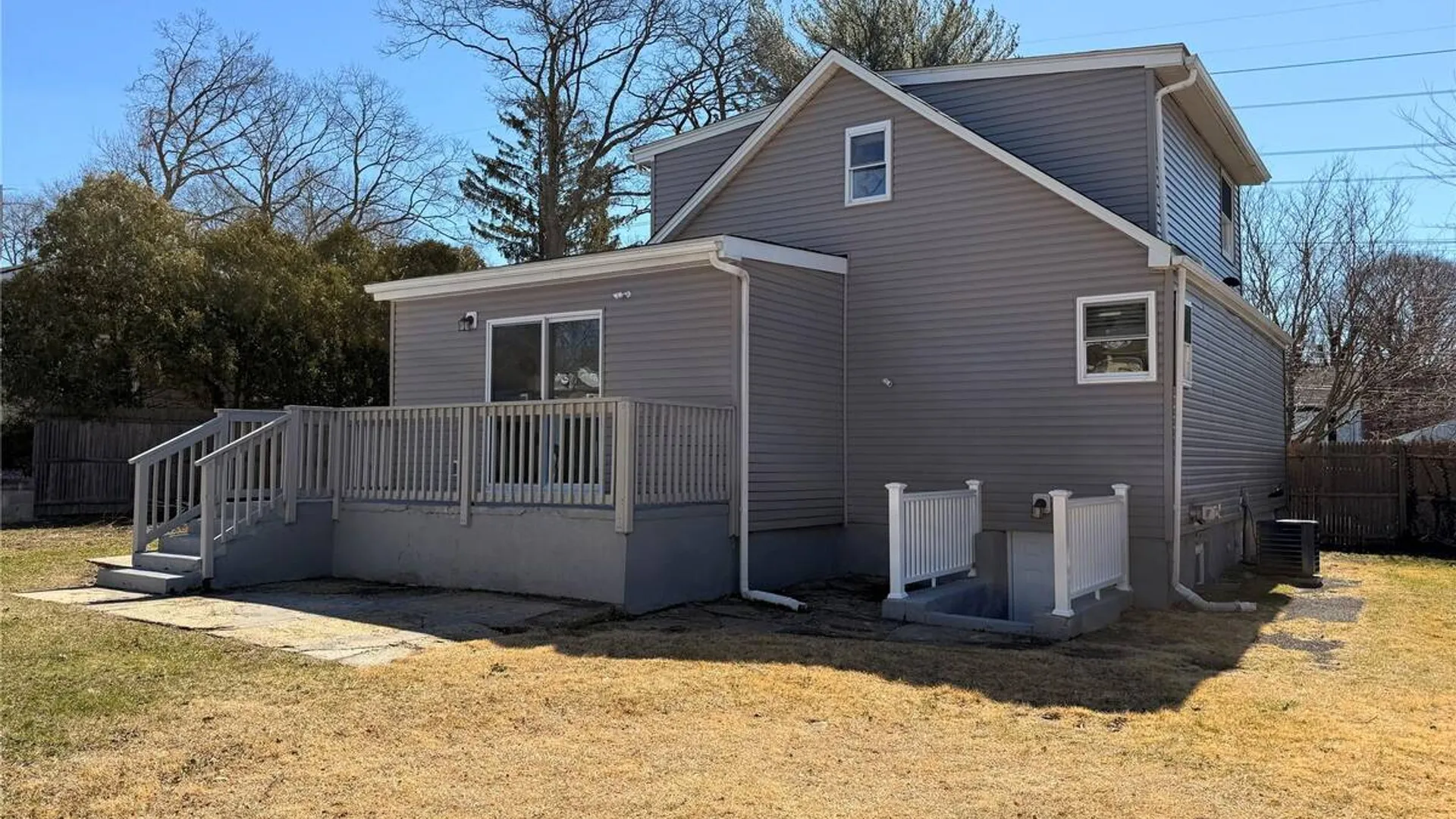 Property at 225 Fir Grove Road, Ronkonkoma, NY 11779 3