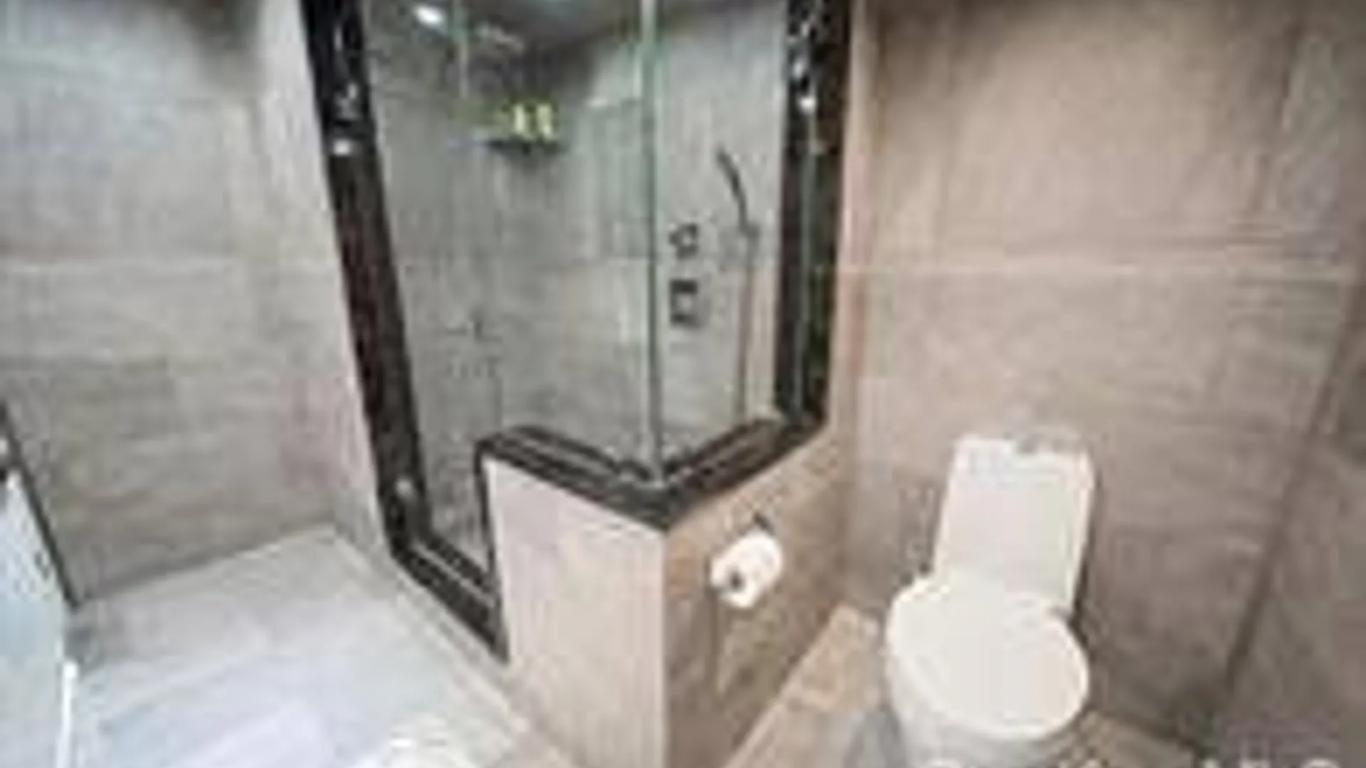 Property at 100 Anderson Ave, North Babylon, NY 11703 33