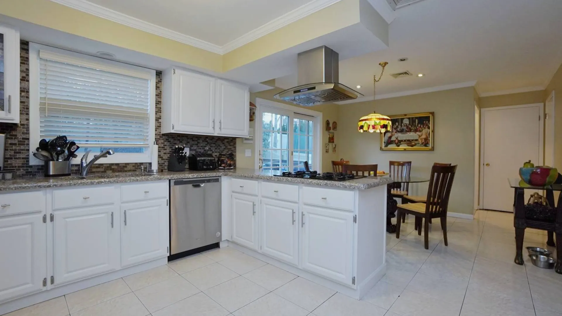 Property at 439 Saint Andrews Rd., Staten Island, NY 10306 9
