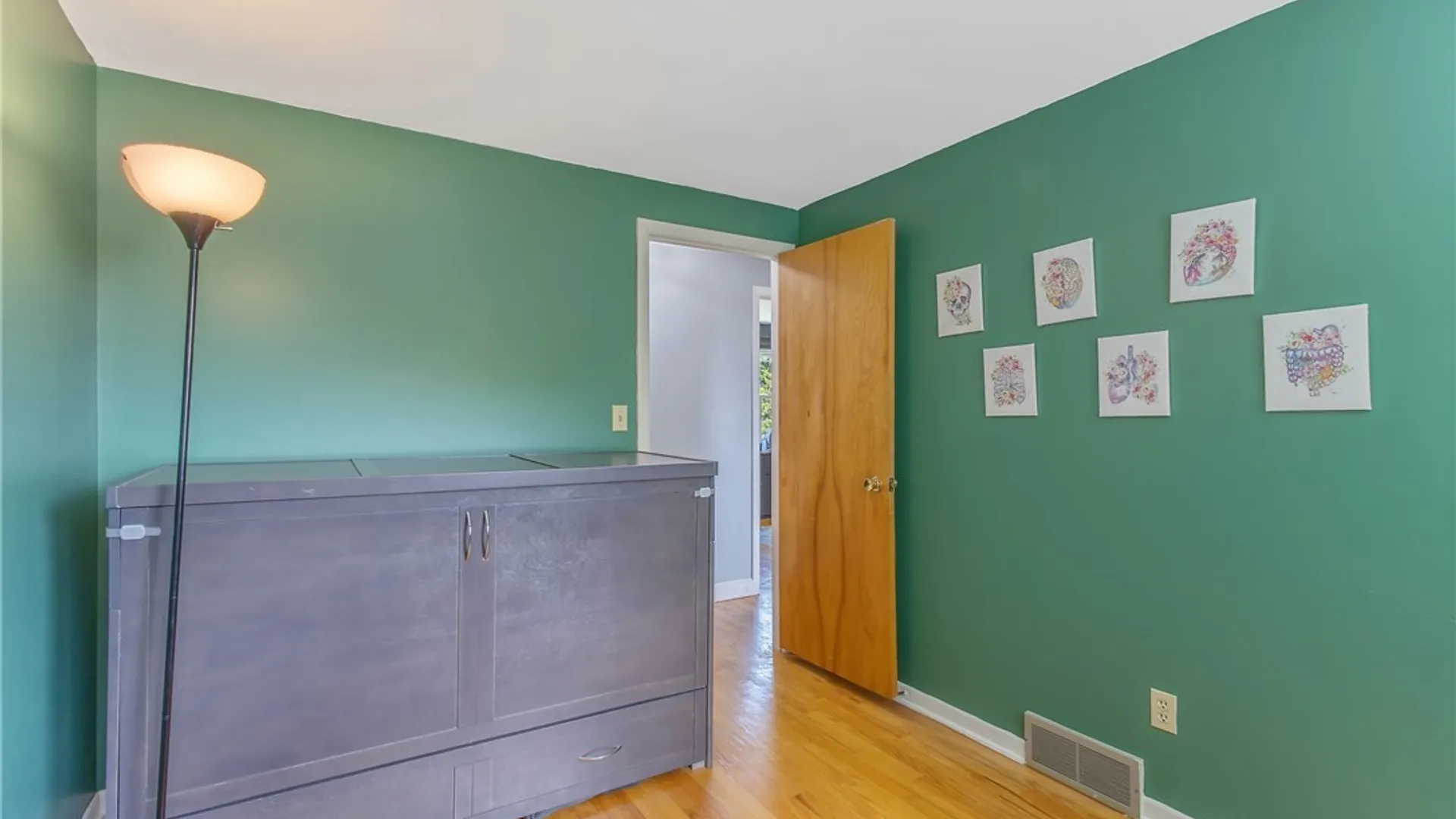 Property at 7 Devon Place, Camillus, NY 13031 16