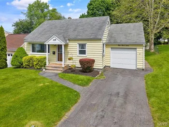 Property at 119 Fairwood Drive, Camillus, NY 13219