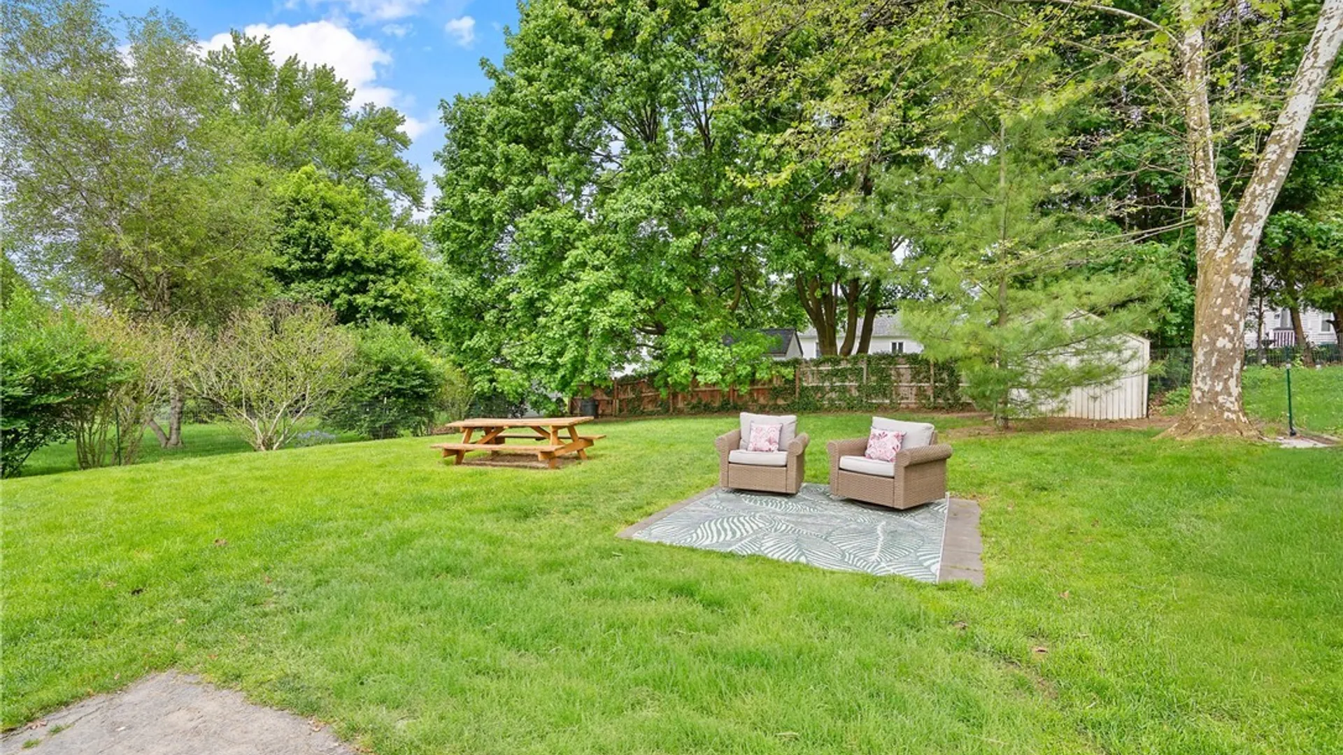 Property at 119 Fairwood Drive, Camillus, NY 13219 29