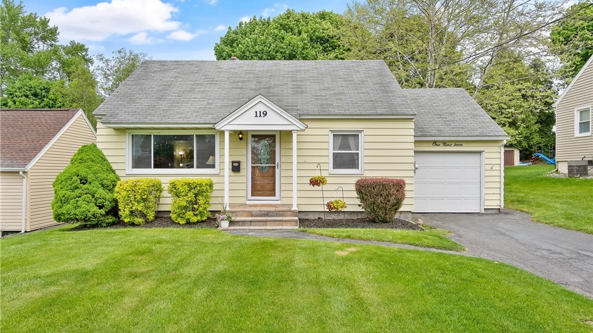 Property at 119 Fairwood Drive, Camillus, NY 13219 31