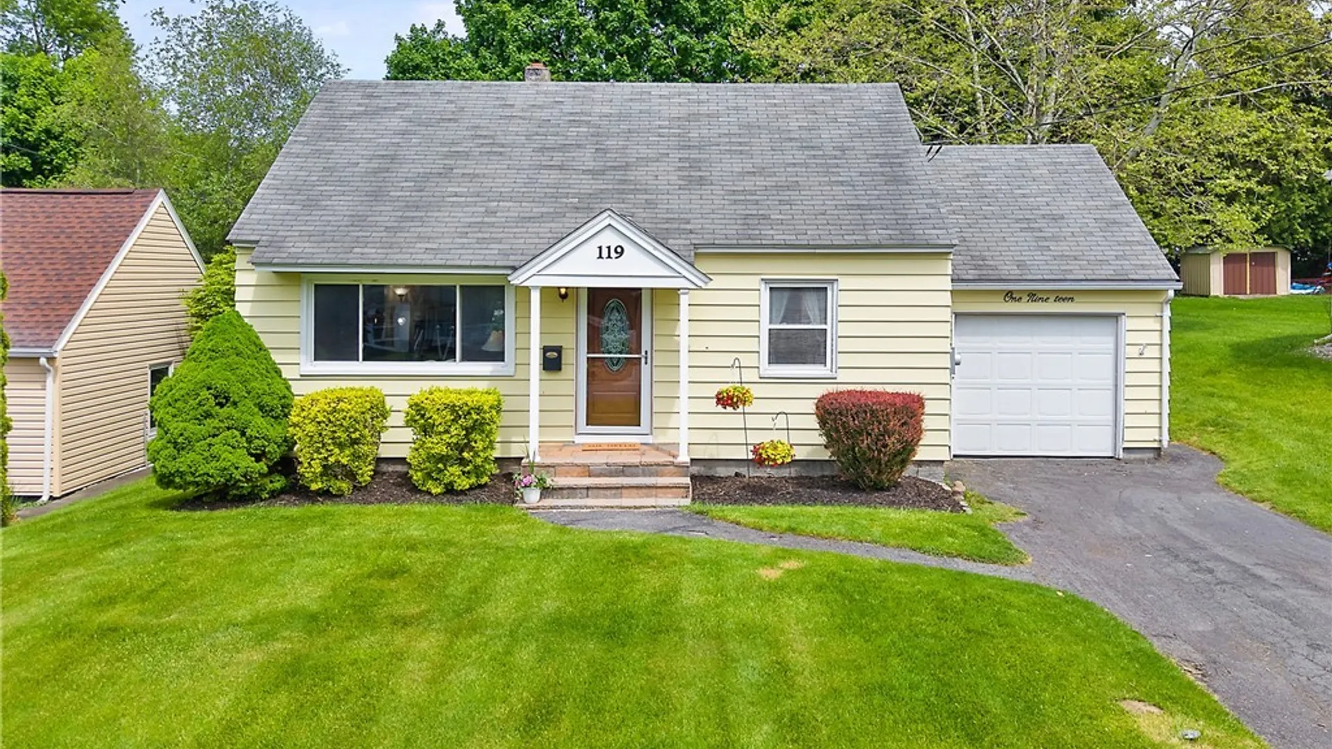 Property at 119 Fairwood Drive, Camillus, NY 13219 32
