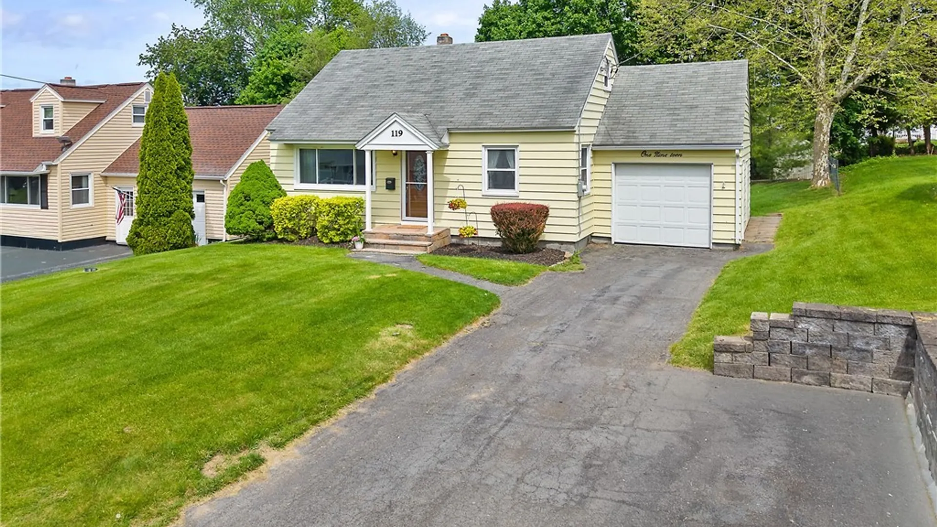 Property at 119 Fairwood Drive, Camillus, NY 13219 33