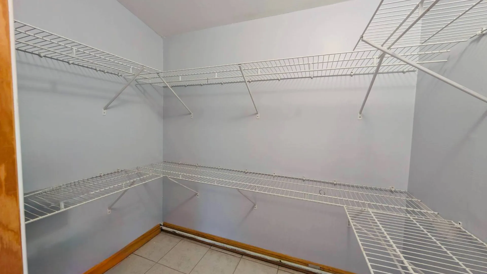Property at 643 MIDVALE AVE, EAST MEADOW, NY 11554 13