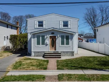 Property at 643 MIDVALE AVE, EAST MEADOW, NY 11554