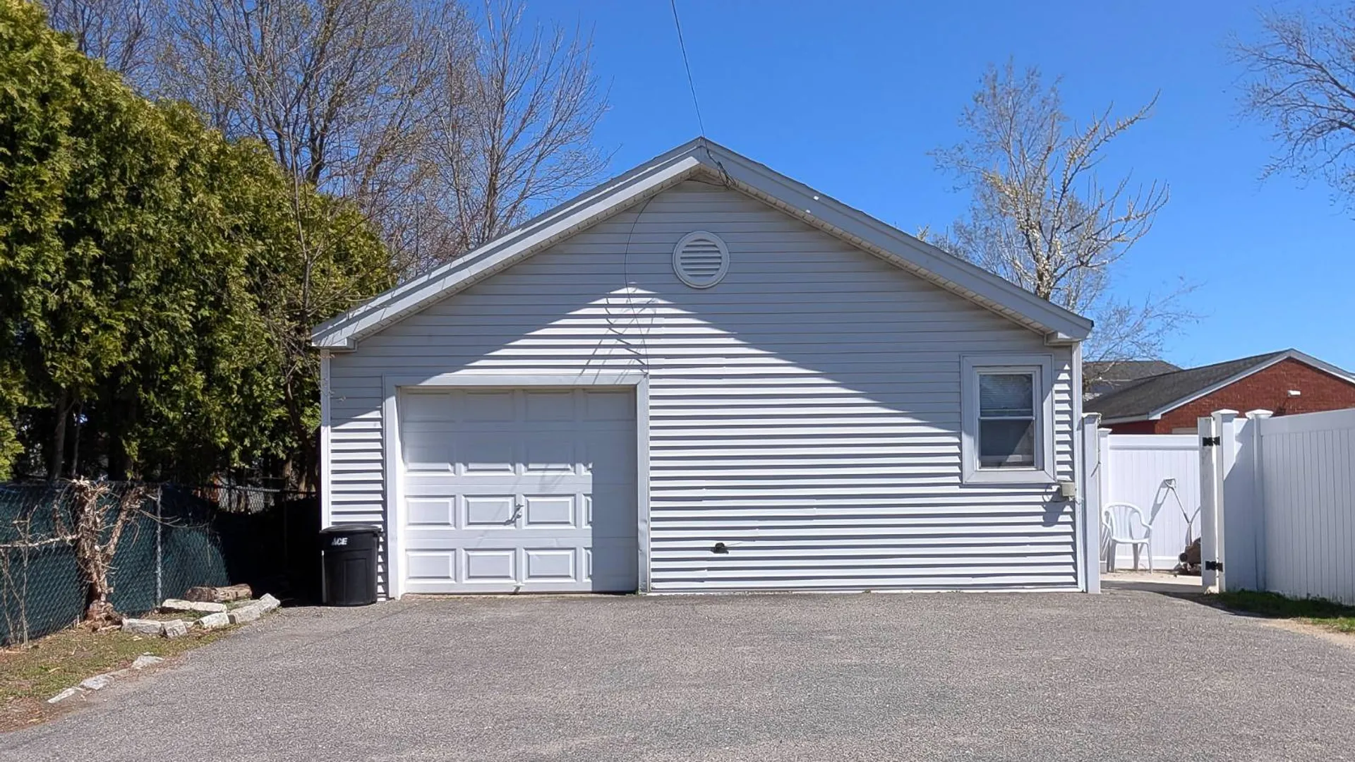 Property at 643 MIDVALE AVE, EAST MEADOW, NY 11554 4