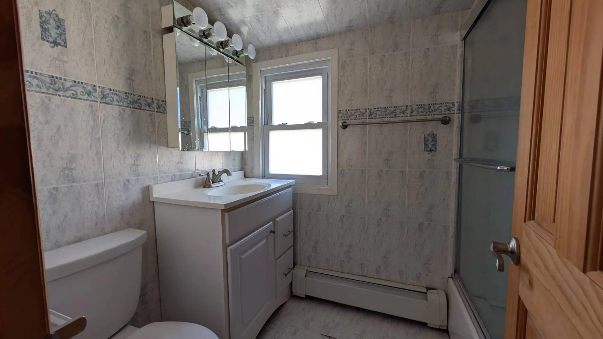 Property at 643 MIDVALE AVE, EAST MEADOW, NY 11554 8