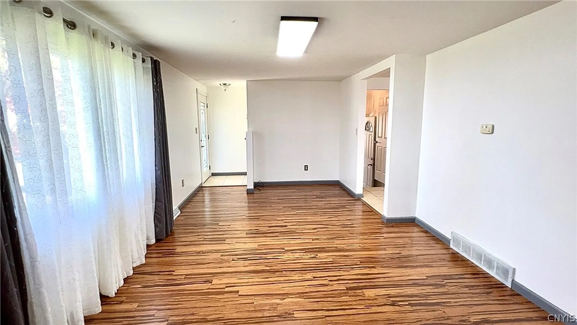 Property at 7 E Rouen, Cheektowaga, NY 14227 16