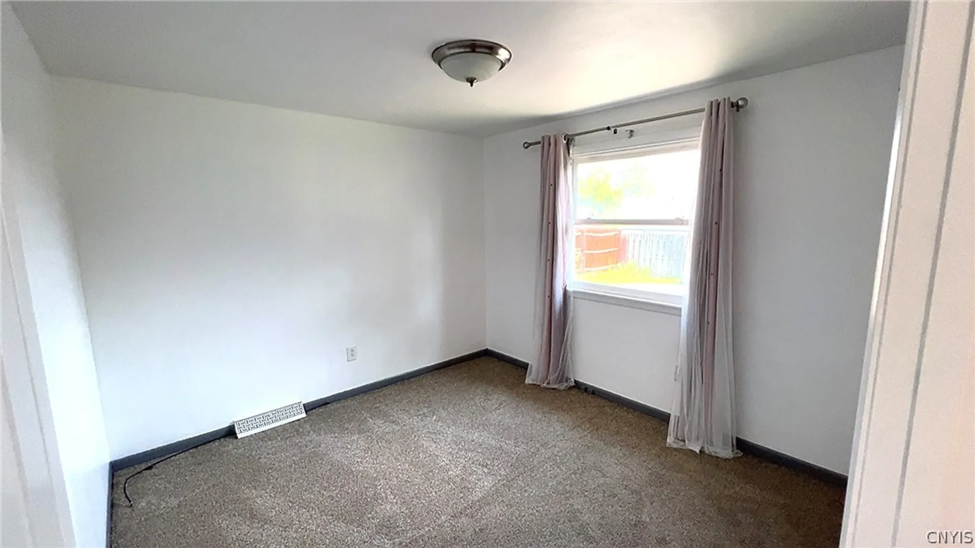 Property at 7 E Rouen, Cheektowaga, NY 14227 23