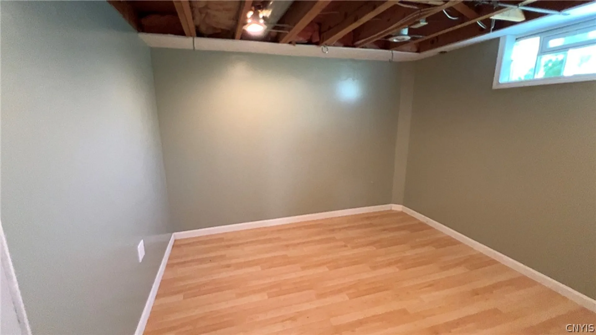 Property at 7 E Rouen, Cheektowaga, NY 14227 25