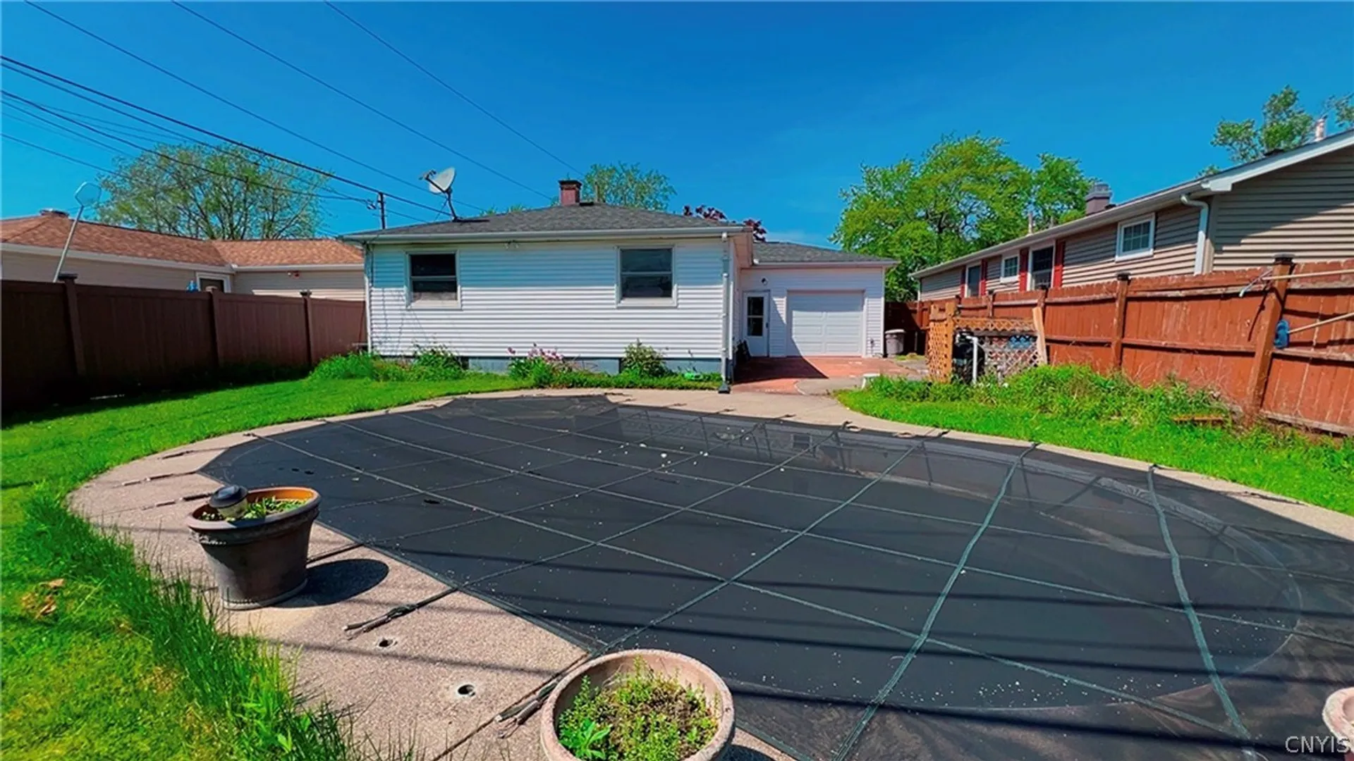 Property at 7 E Rouen, Cheektowaga, NY 14227 4