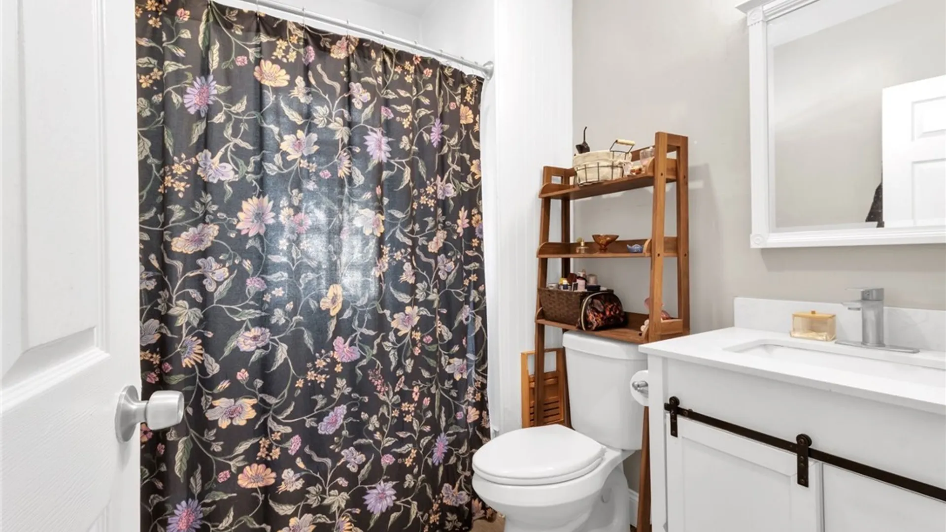 Property at 215 Stevenson Street, Buffalo, NY 14210 10
