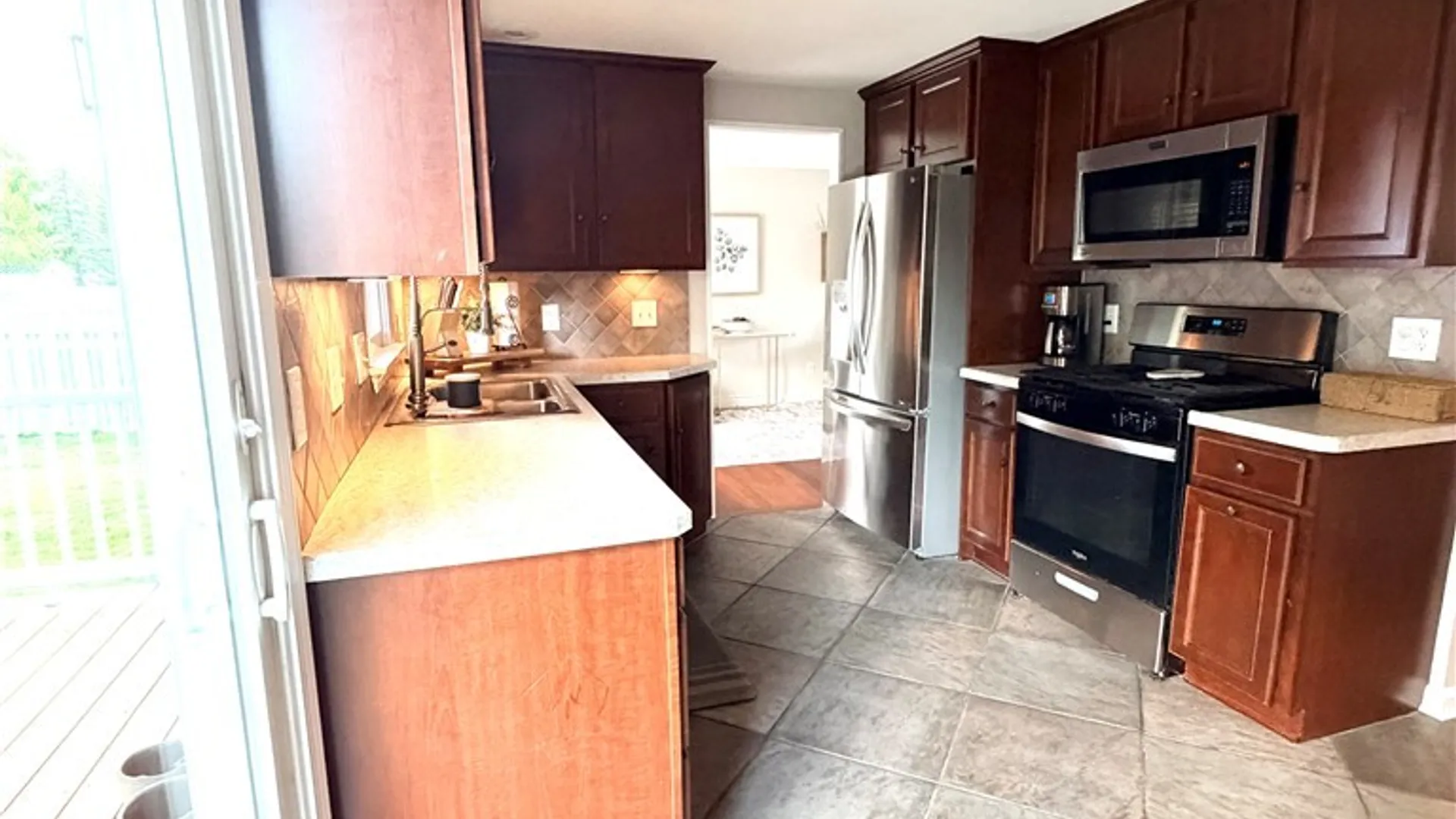Property at 39 Fawn Trail, West Seneca, NY 14224 6