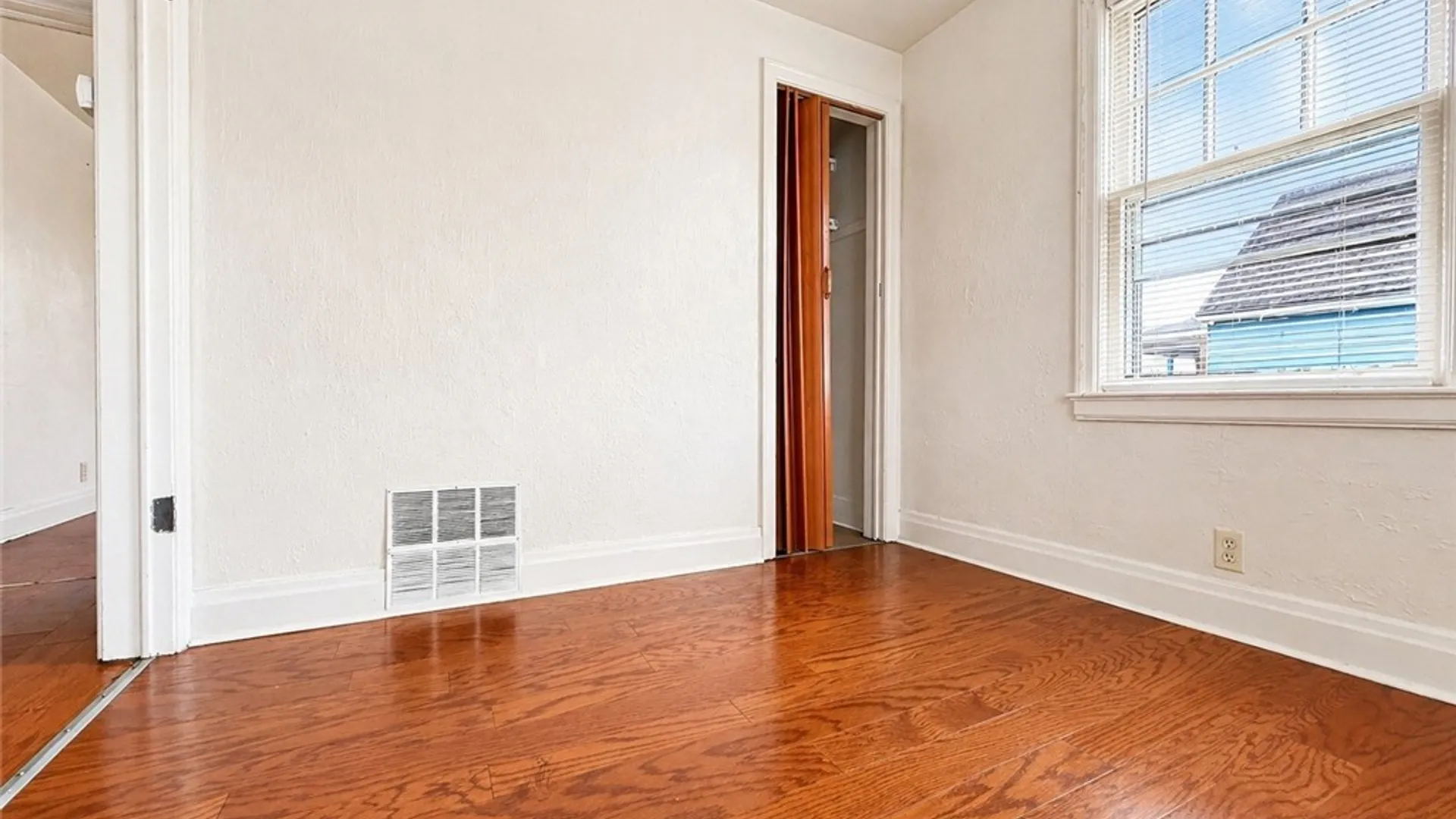 Property at 3225 Belden Place, Niagara Falls, NY 14303 11