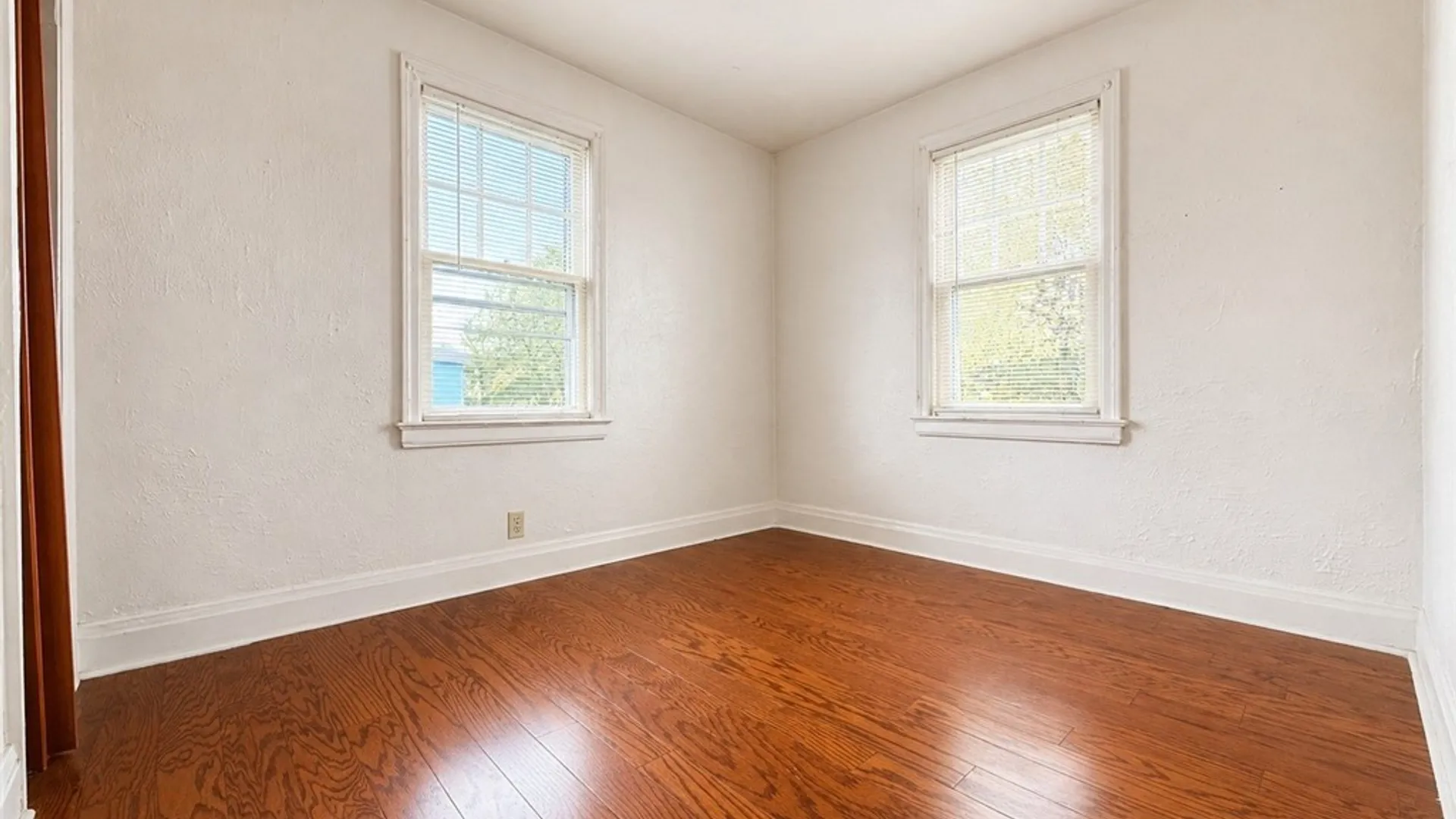 Property at 3225 Belden Place, Niagara Falls, NY 14303 12