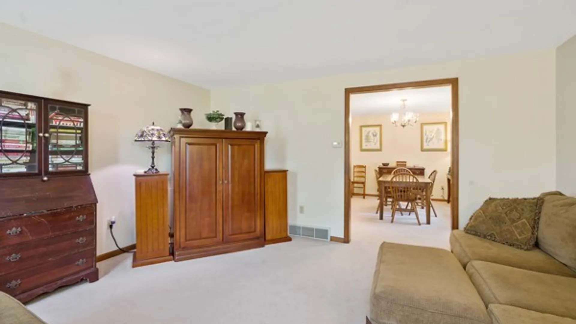 Property at 7203 Kendall Drive, Manlius, NY 13057 9