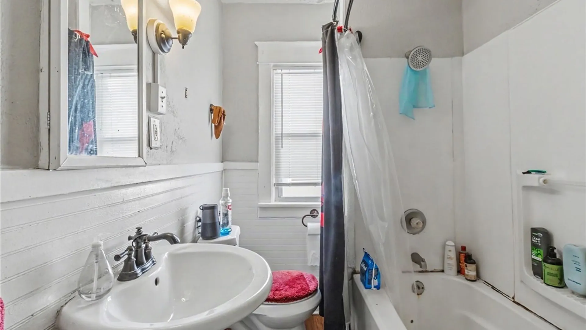 Property at 8 Heussy Avenue, Buffalo, NY 14220 20