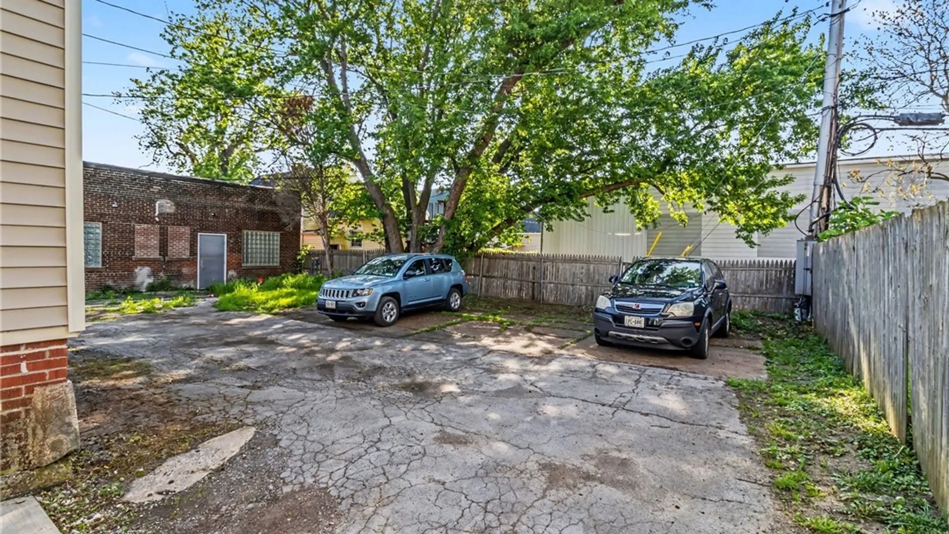 Property at 8 Heussy Avenue, Buffalo, NY 14220 4