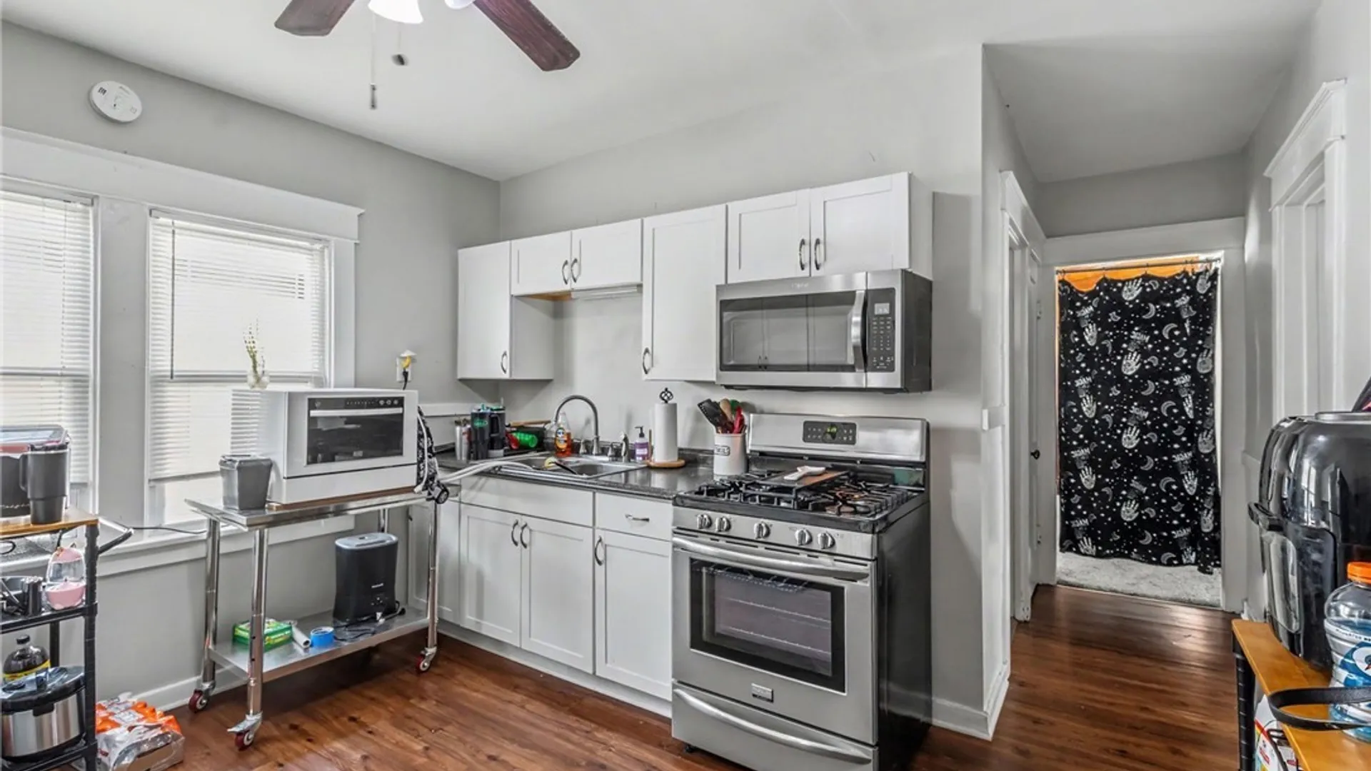 Property at 8 Heussy Avenue, Buffalo, NY 14220 7