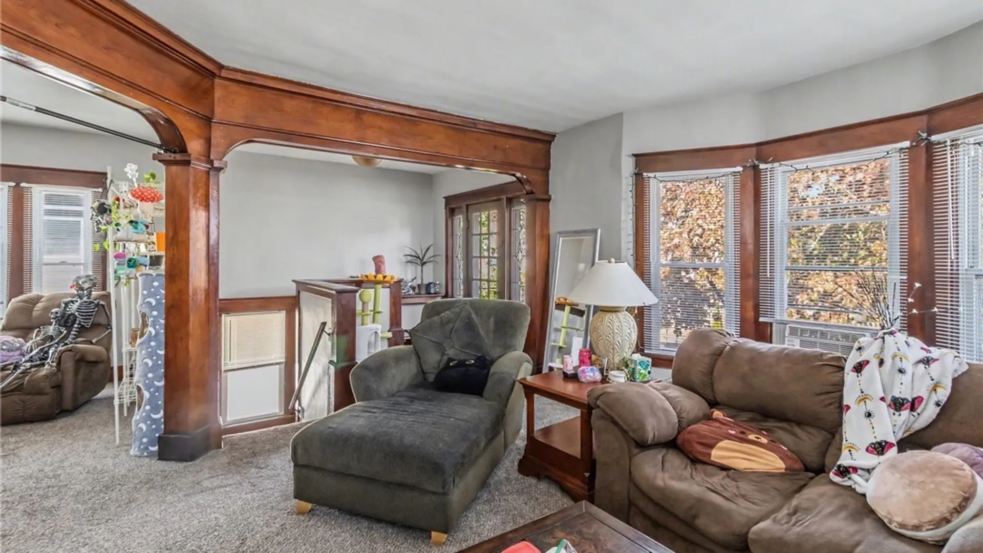 Property at 8 Heussy Avenue, Buffalo, NY 14220 9