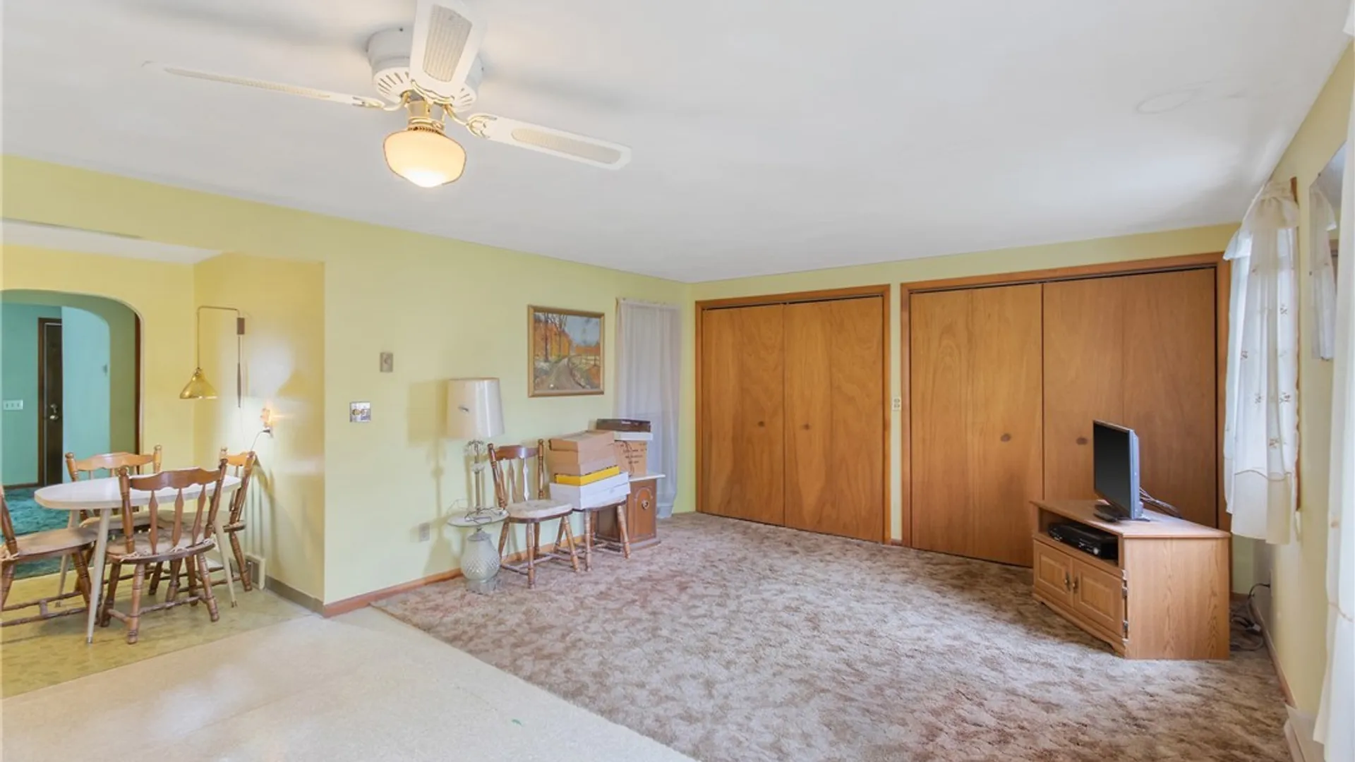 Property at 216 Toas Avenue, Salina, NY 13211 17