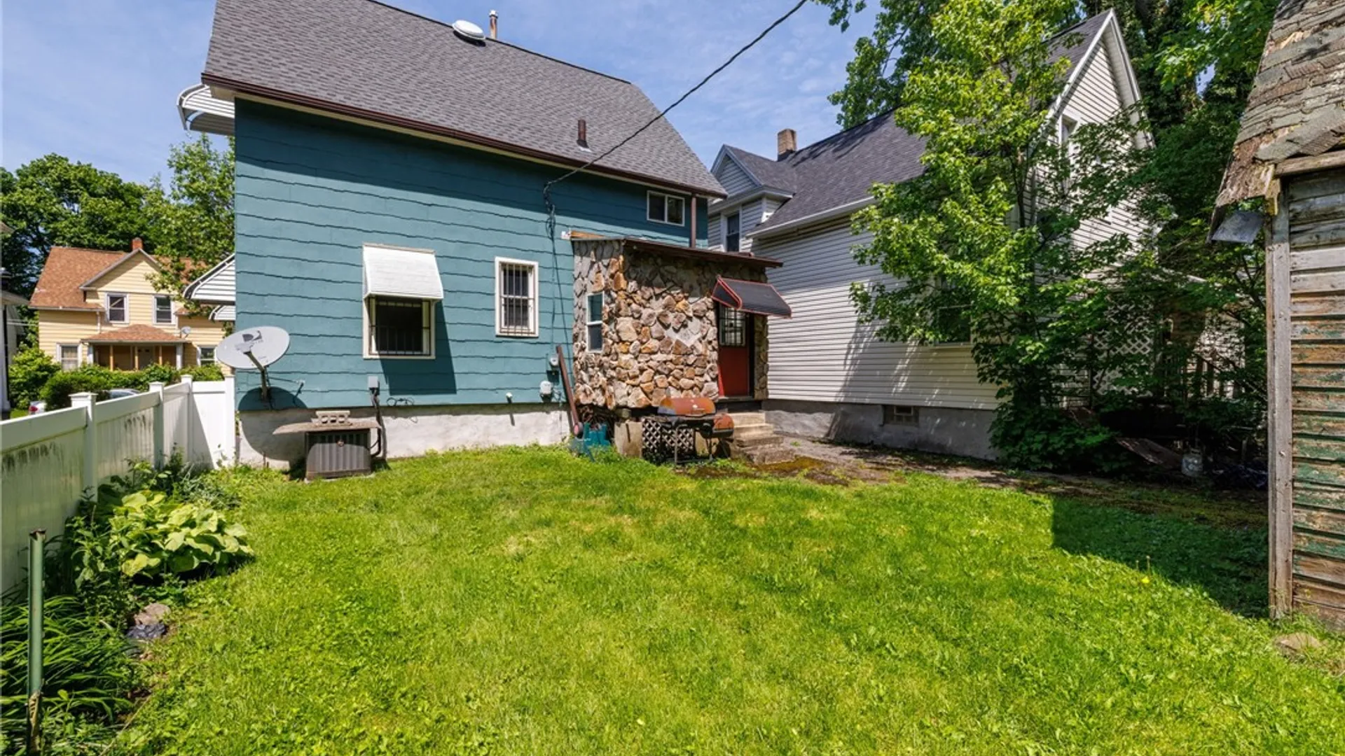 Property at 283 Breck Street, Rochester, NY 14609 3