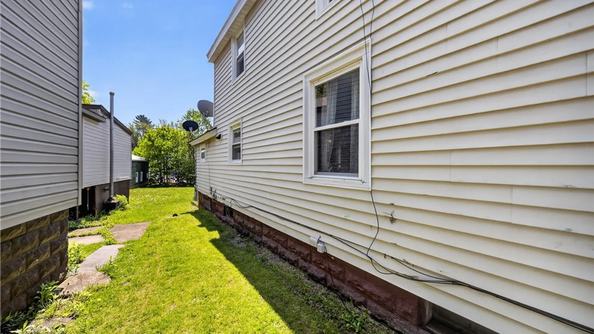Property at 118 W Cayuga Street, Oswego, NY 13126 29