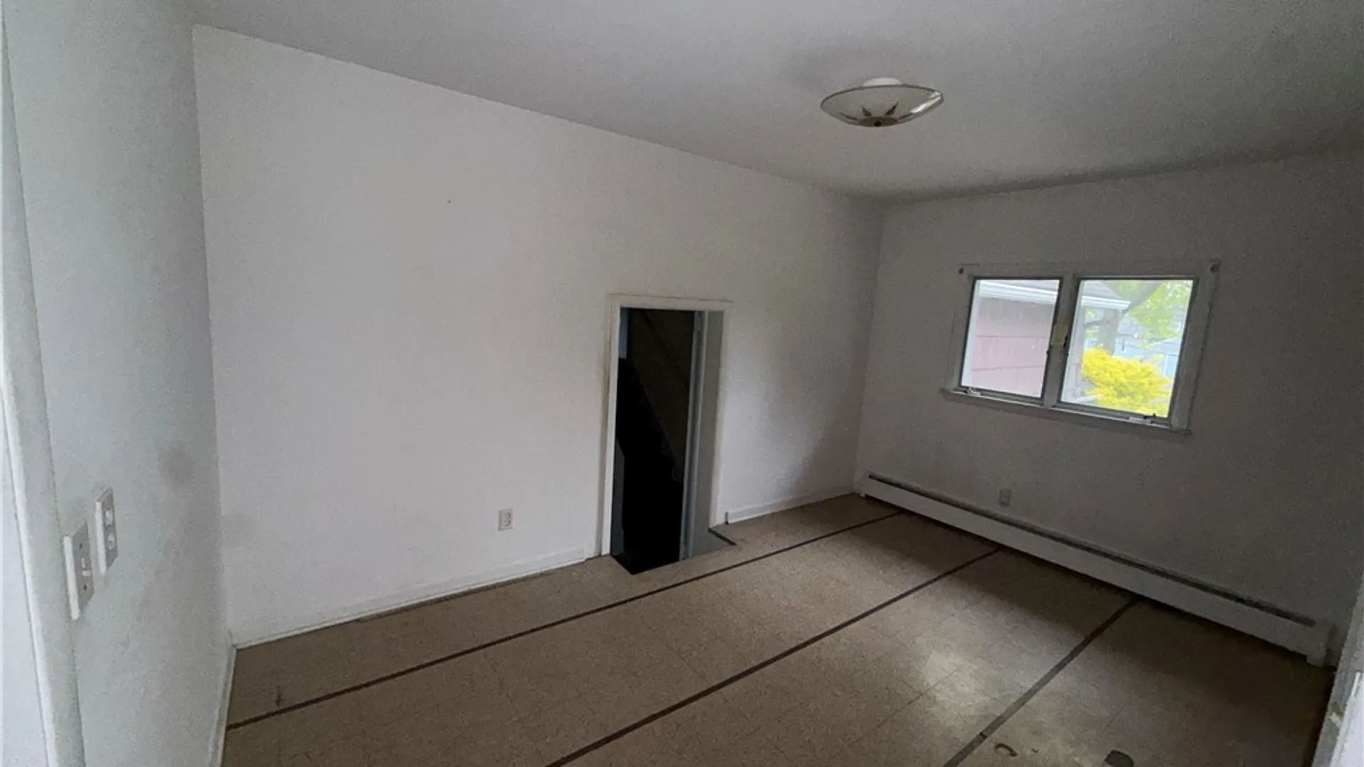 Property at 72 Dwyer Street, West Seneca, NY 14224 25