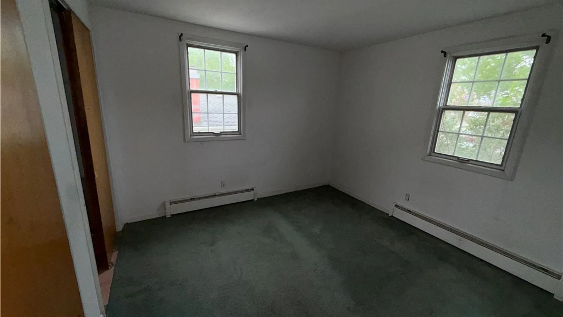 Property at 72 Dwyer Street, West Seneca, NY 14224 28