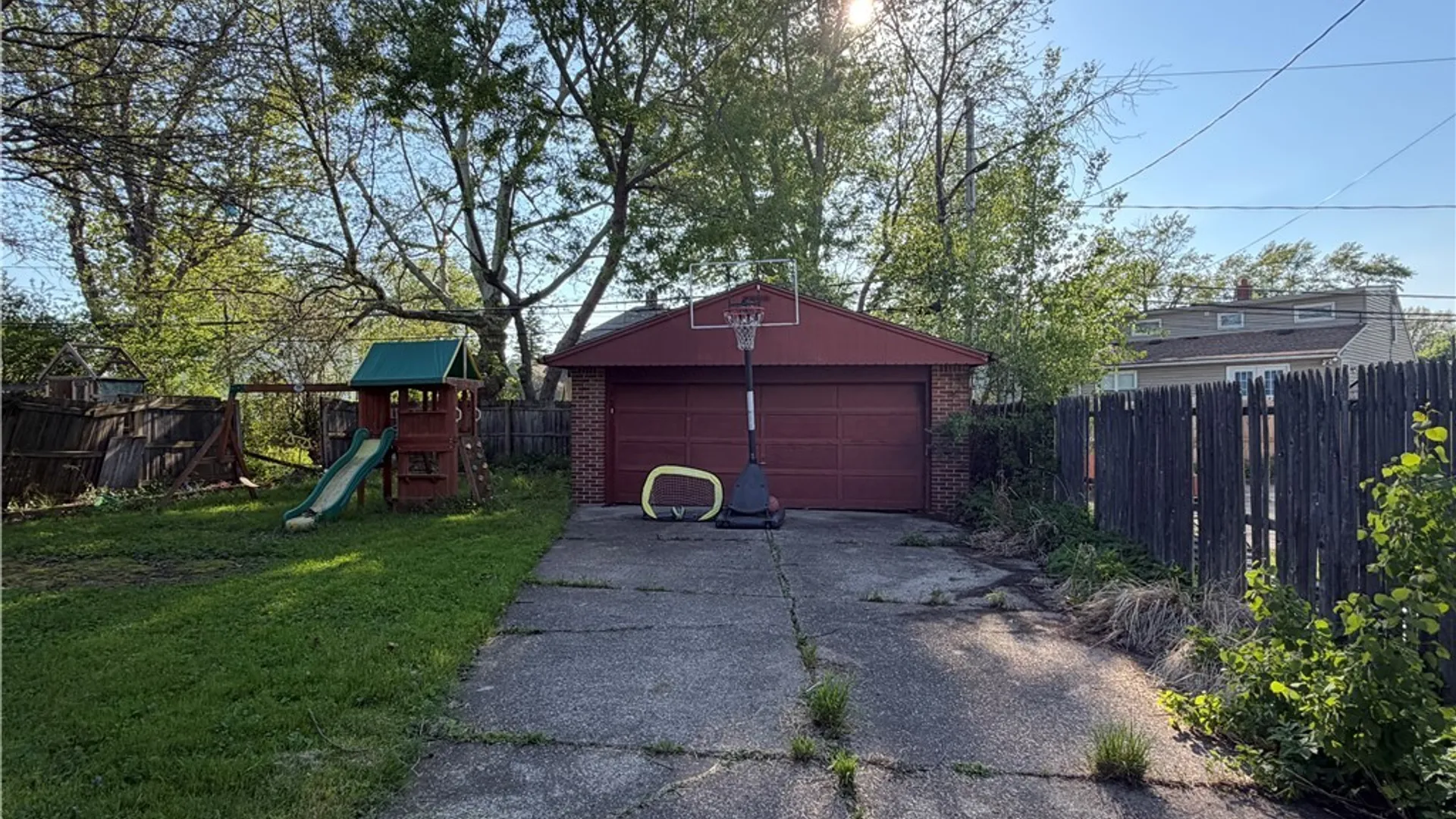 Property at 60 Liberty Terrace, Cheektowaga, NY 14215 17