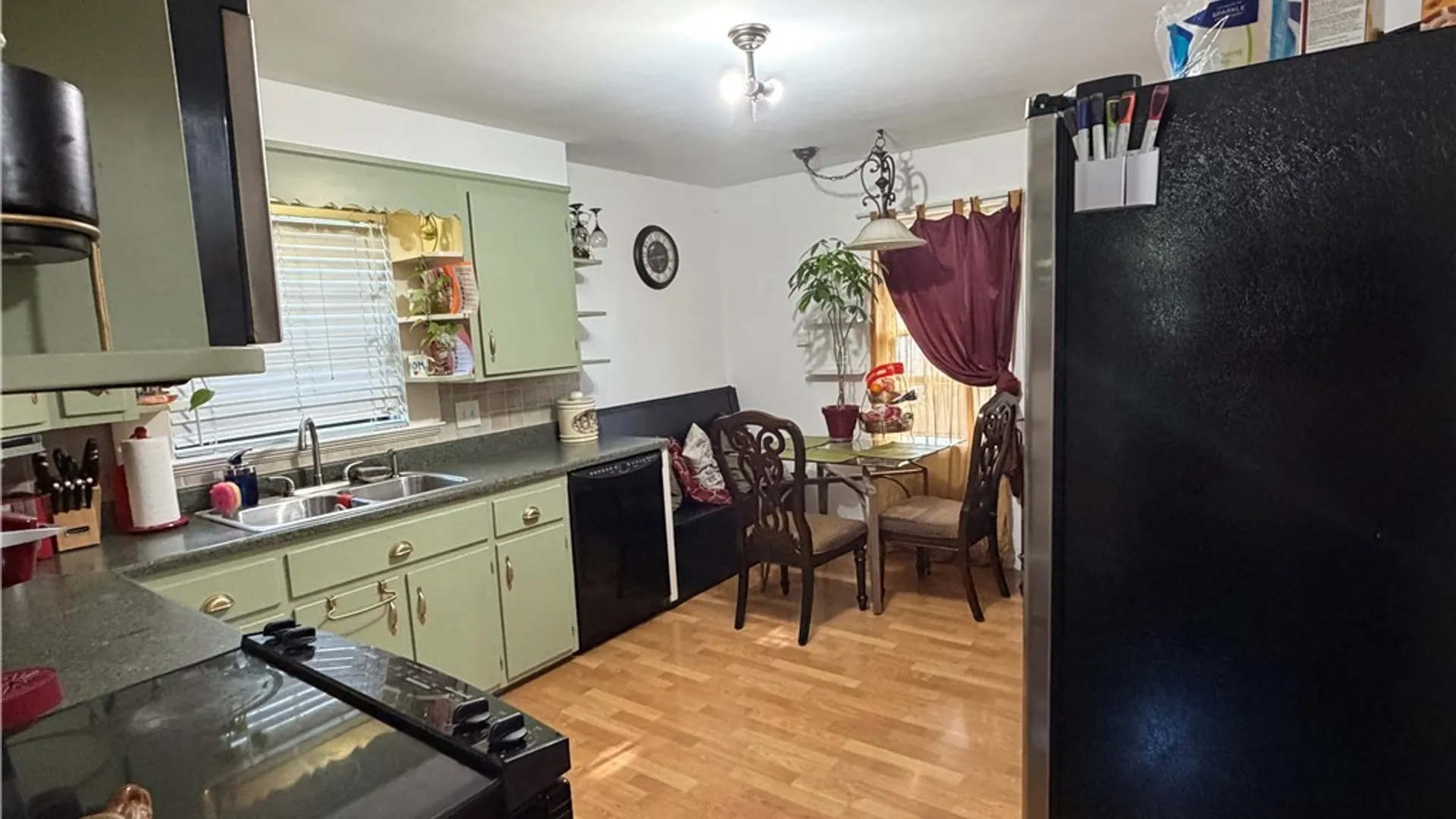 Property at 60 Liberty Terrace, Cheektowaga, NY 14215 8