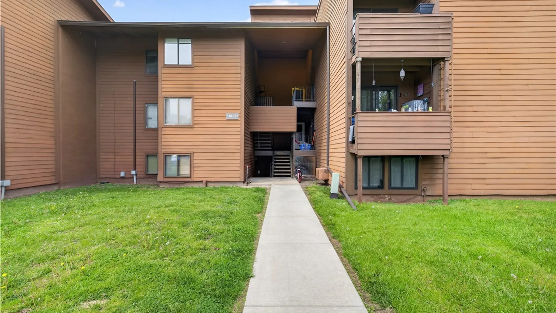 Property at 335 Village Boulevard, Van Buren, NY 13027 4
