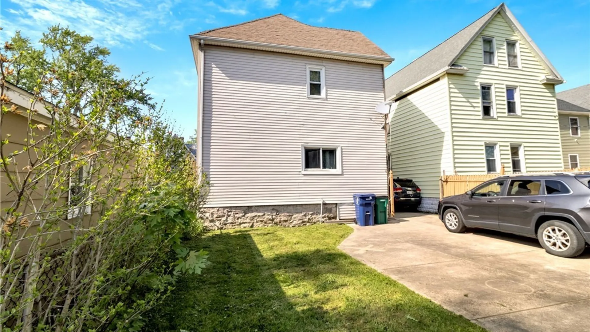 Property at 377 Marilla Street, Buffalo, NY 14220 4