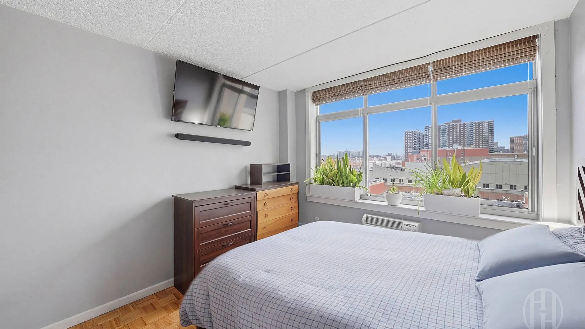 Property at 102 Bradhurst Avenue, New York, NY 10039 13