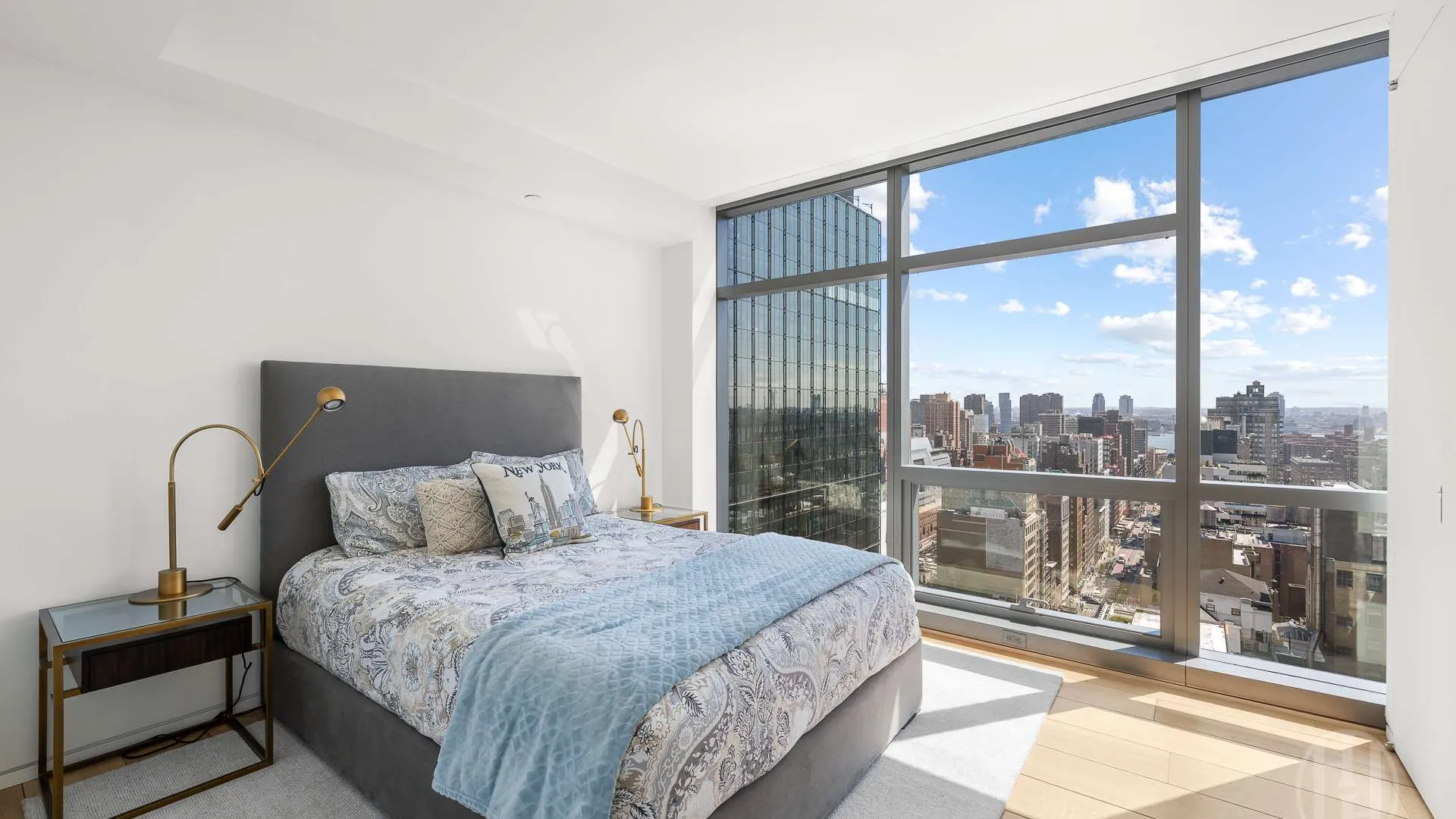Property at 23 East 22nd Street, New York, NY 10010 9