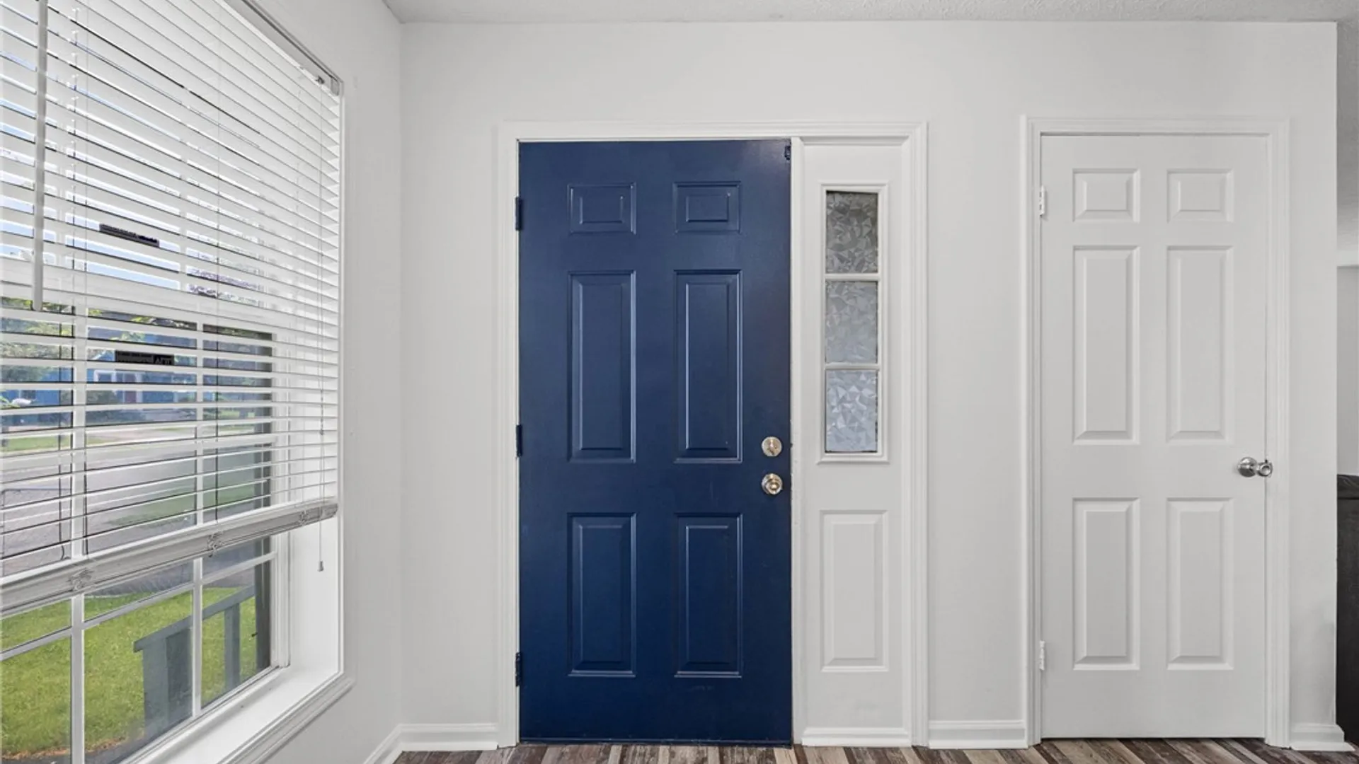 Property at 185 Central Park, Rochester, NY 14605 4