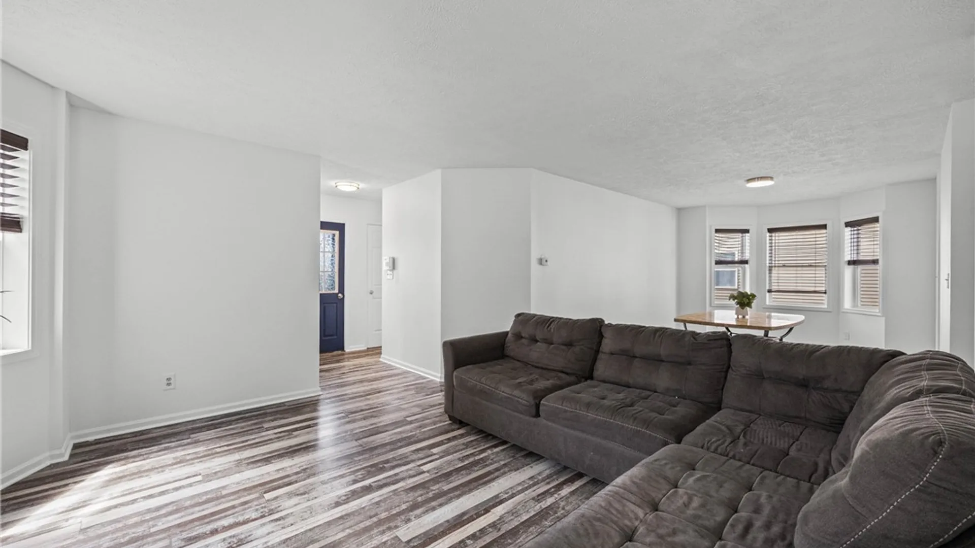 Property at 185 Central Park, Rochester, NY 14605 5