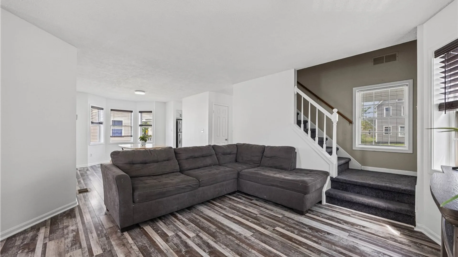 Property at 185 Central Park, Rochester, NY 14605 7