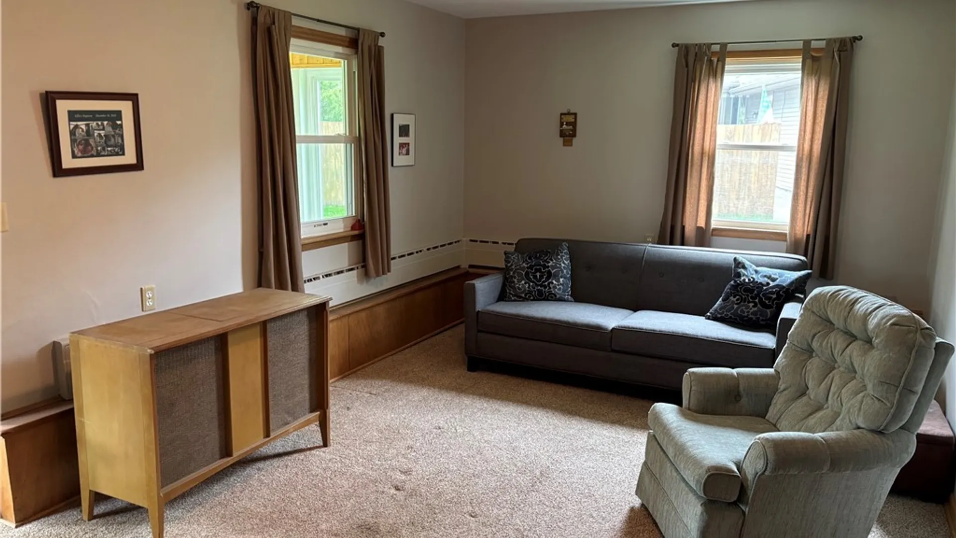 Property at 13 Eisenhower Drive, Lockport City, NY 14094 22