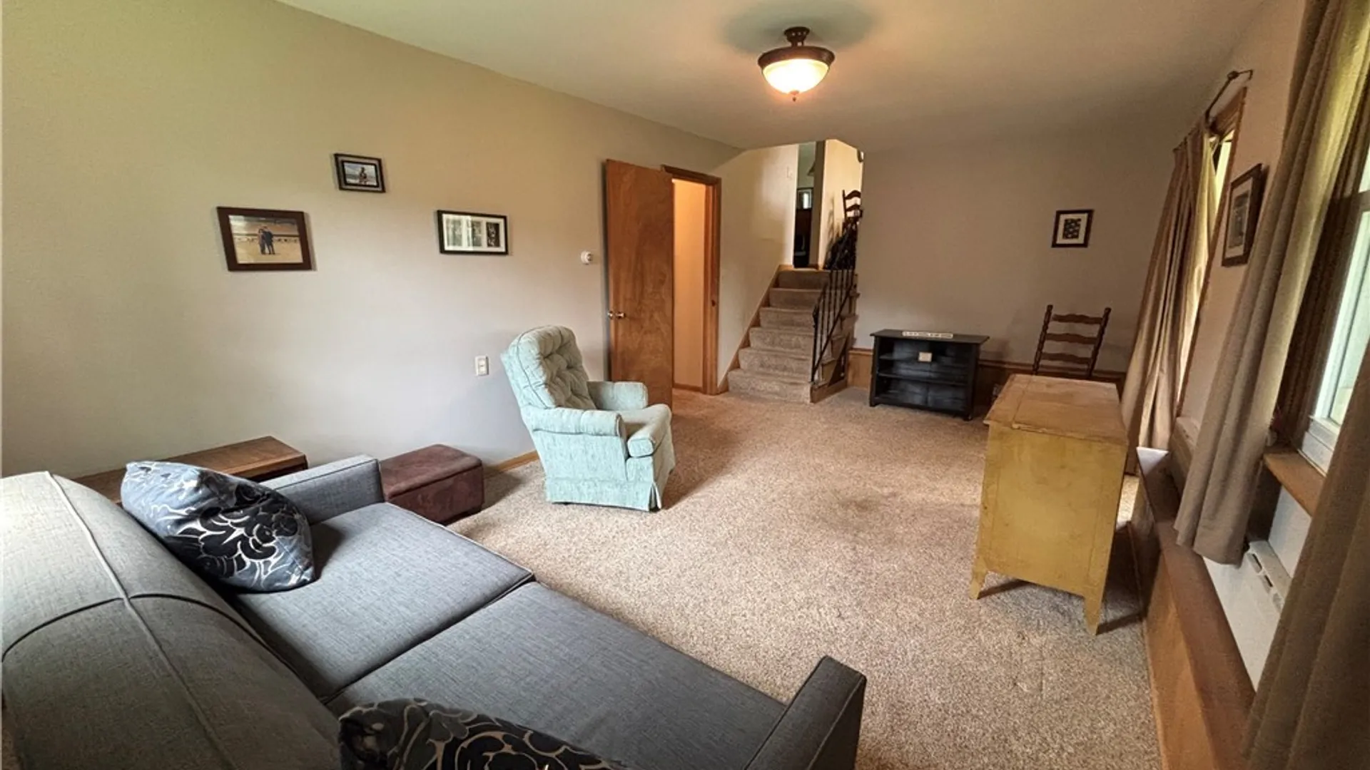 Property at 13 Eisenhower Drive, Lockport City, NY 14094 24