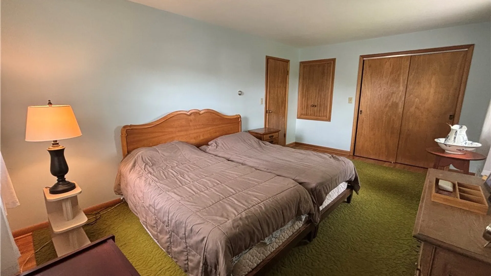 Property at 13 Eisenhower Drive, Lockport City, NY 14094 27